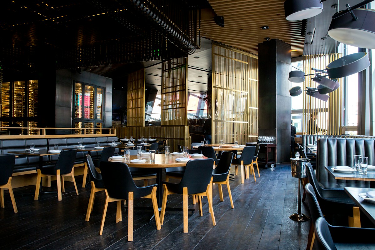 Riverfront Dining & Banquets